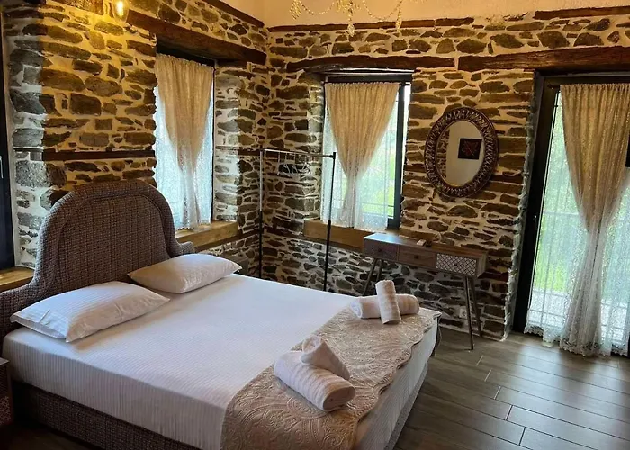 Theokleia_guest House